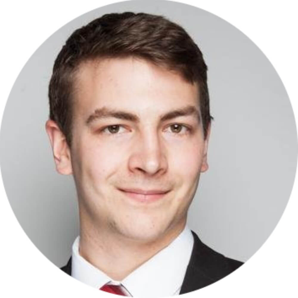 How to Jump-Start Your 0 – 10k MRR Sales with Manuel Hartmann of Salesplaybook.io