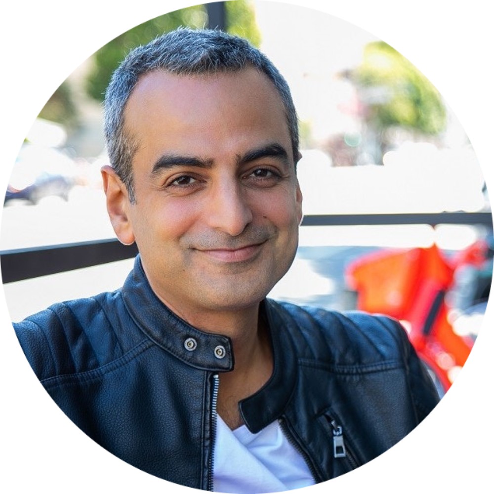 Why Interviewing People Could Be One of the Most Undervalued Skills You Could Have For Your SaaS Startup with Mixergy Founder Andrew Warner