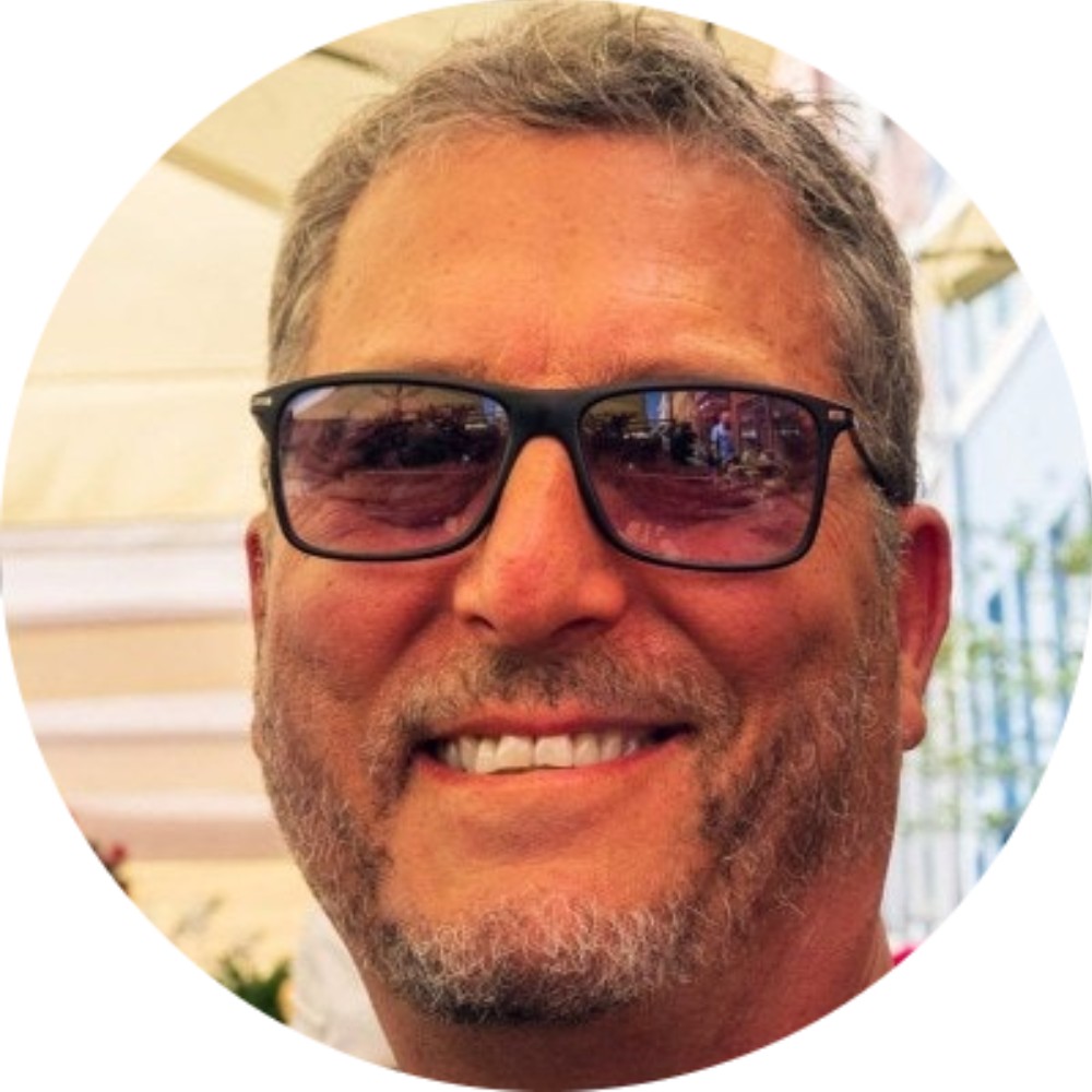 How Richard Miles of Closem.ai Found a Marketing Problem for Local Businesses and Created a SaaS to Fix it